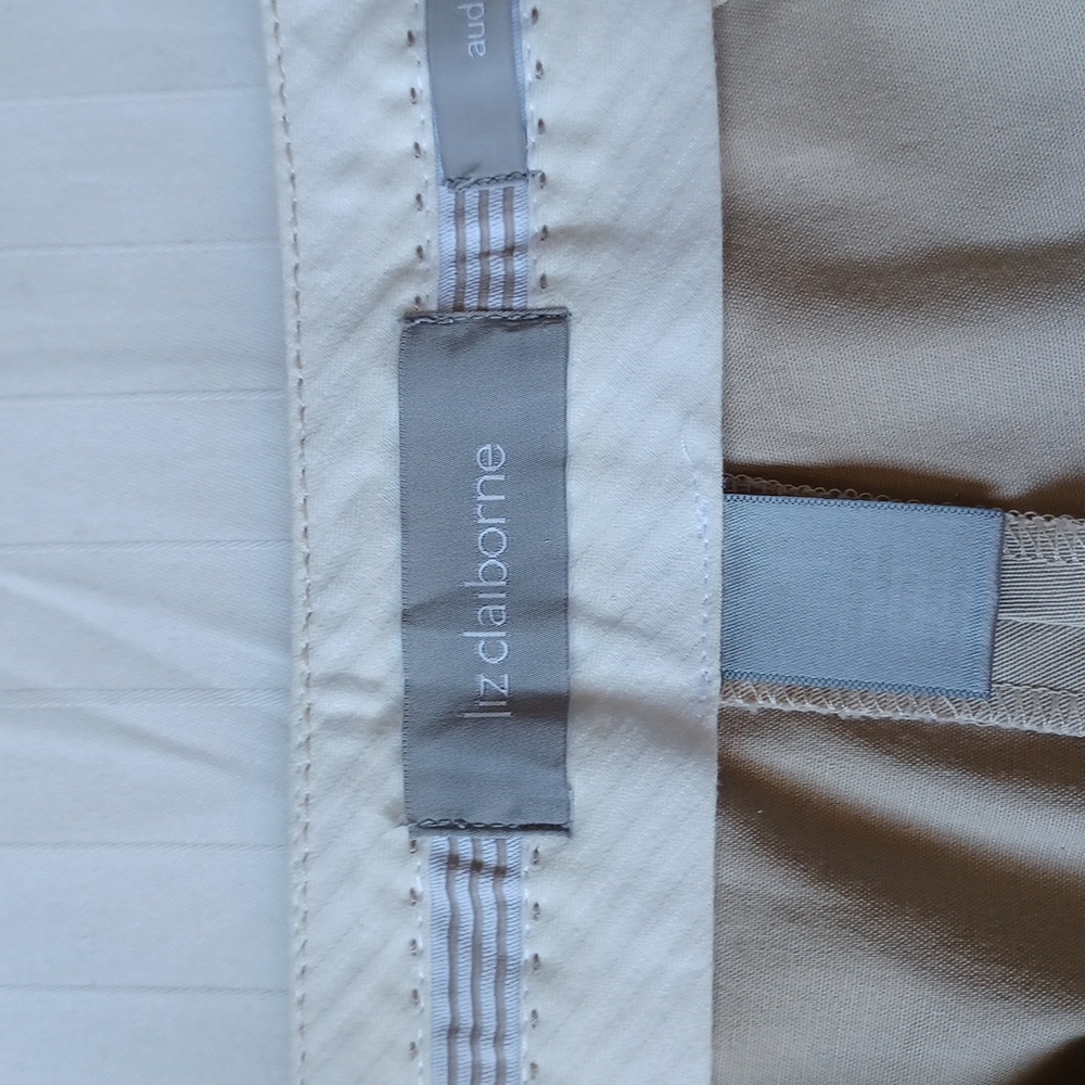 Liz Claiborne "Audra" Cotton Capri- Sz. 2 - Picture 5 of 8